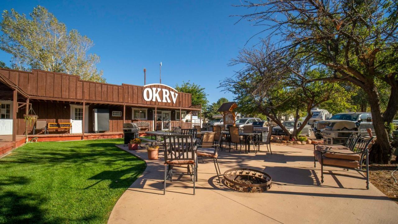 Ok Rv Park Family Tipi Ok1 Hotel Moab Exterior photo