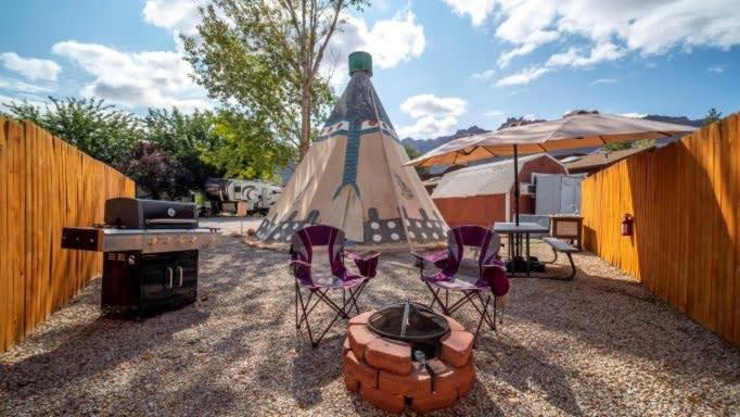 Ok Rv Park Family Tipi Ok1 Hotel Moab Exterior photo