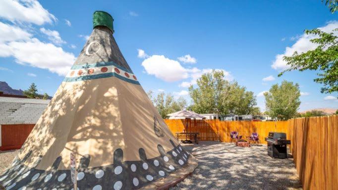 Ok Rv Park Family Tipi Ok1 Hotel Moab Exterior photo